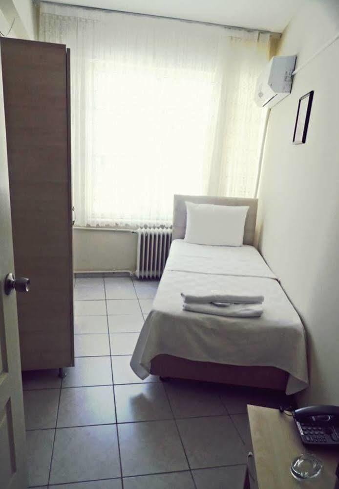 Saral Otel Derince Kültér fotó